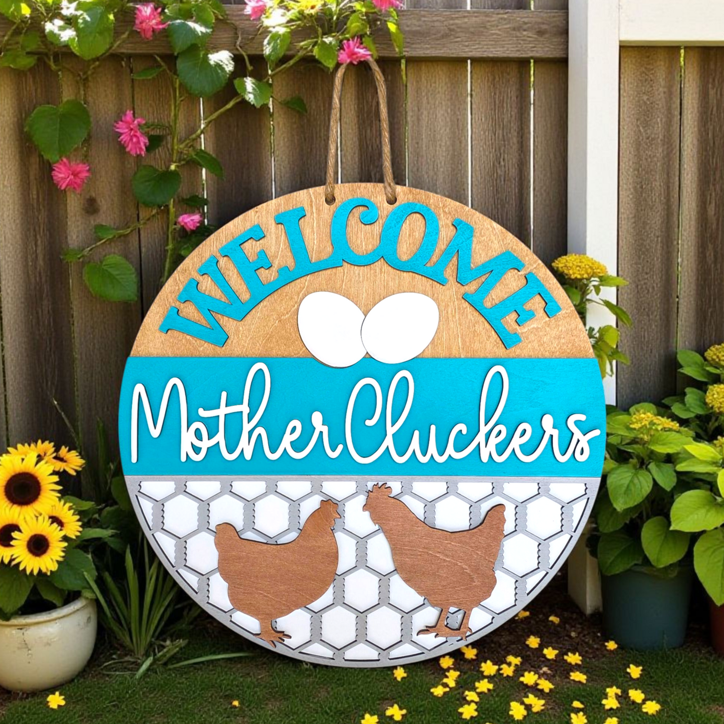 Bienvenidas Madres Cluckers