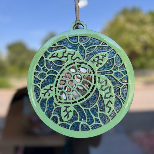 Sea Turtle Crushed Glass Suncatcher – 8 Inch Round Resin Window Art CC003
